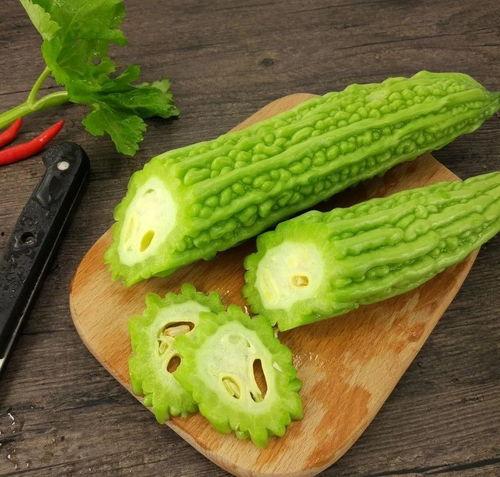 三福吃三瓜